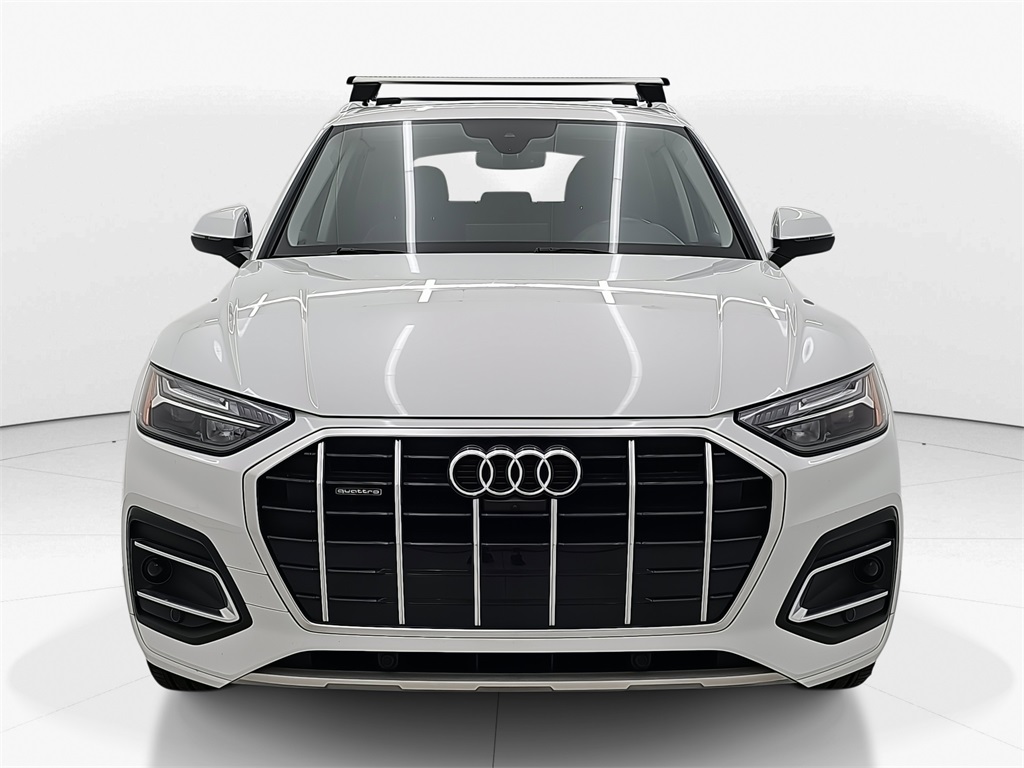 2021 Audi Q5 45 Premium Plus photo 2