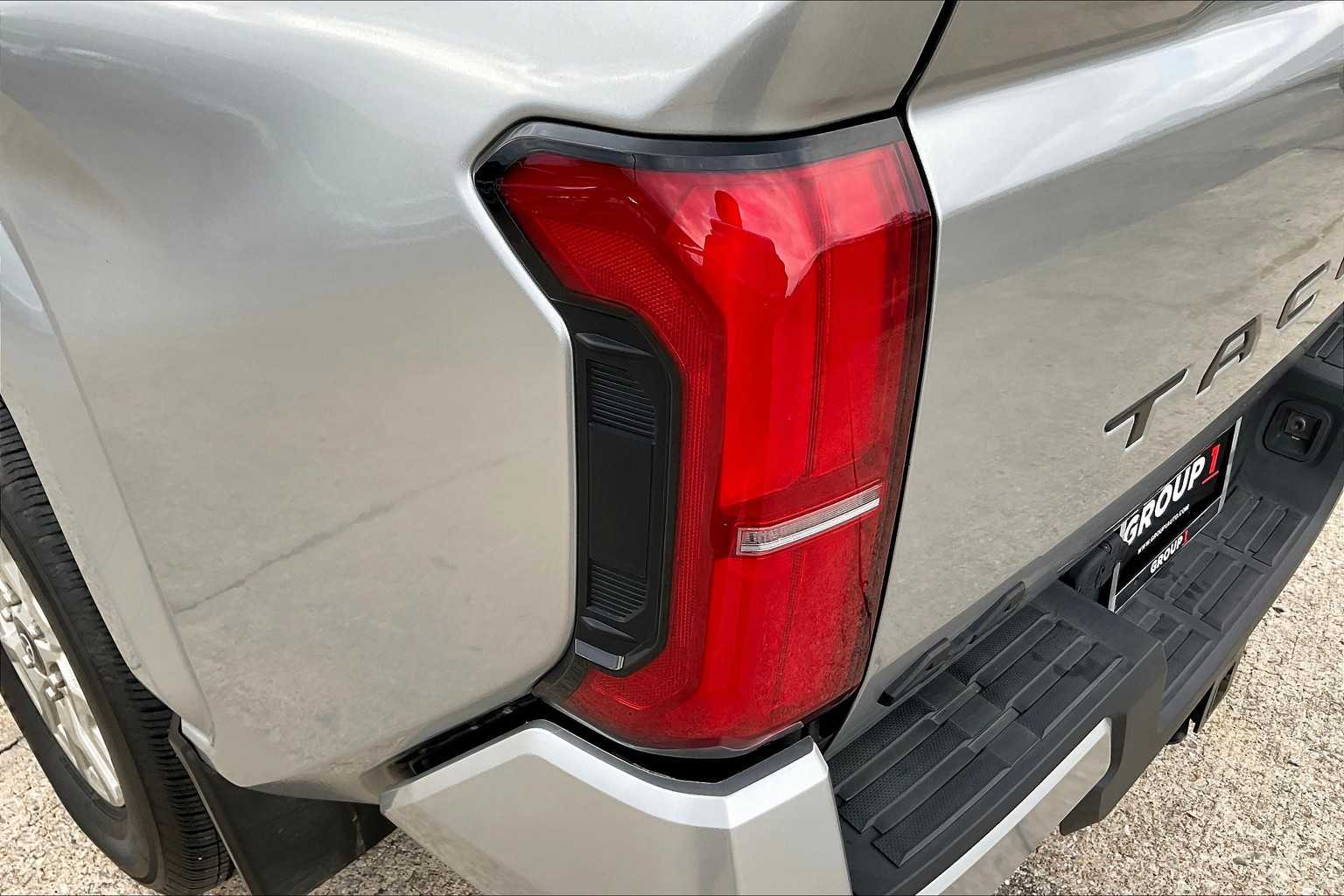 2024 Toyota Tacoma SR5 photo 26