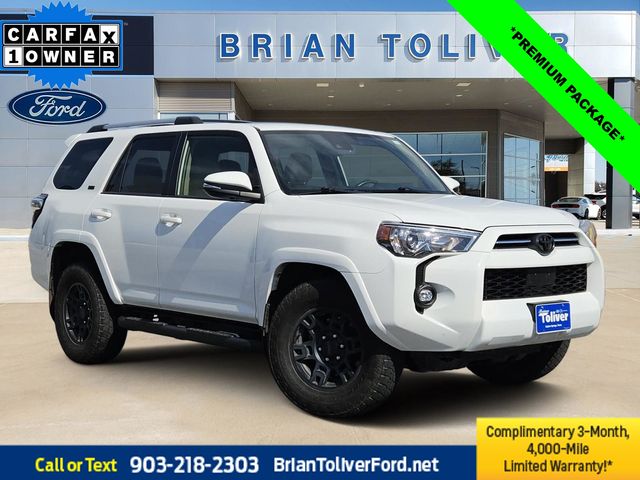 2023 Toyota 4Runner SR5 Premium's photo