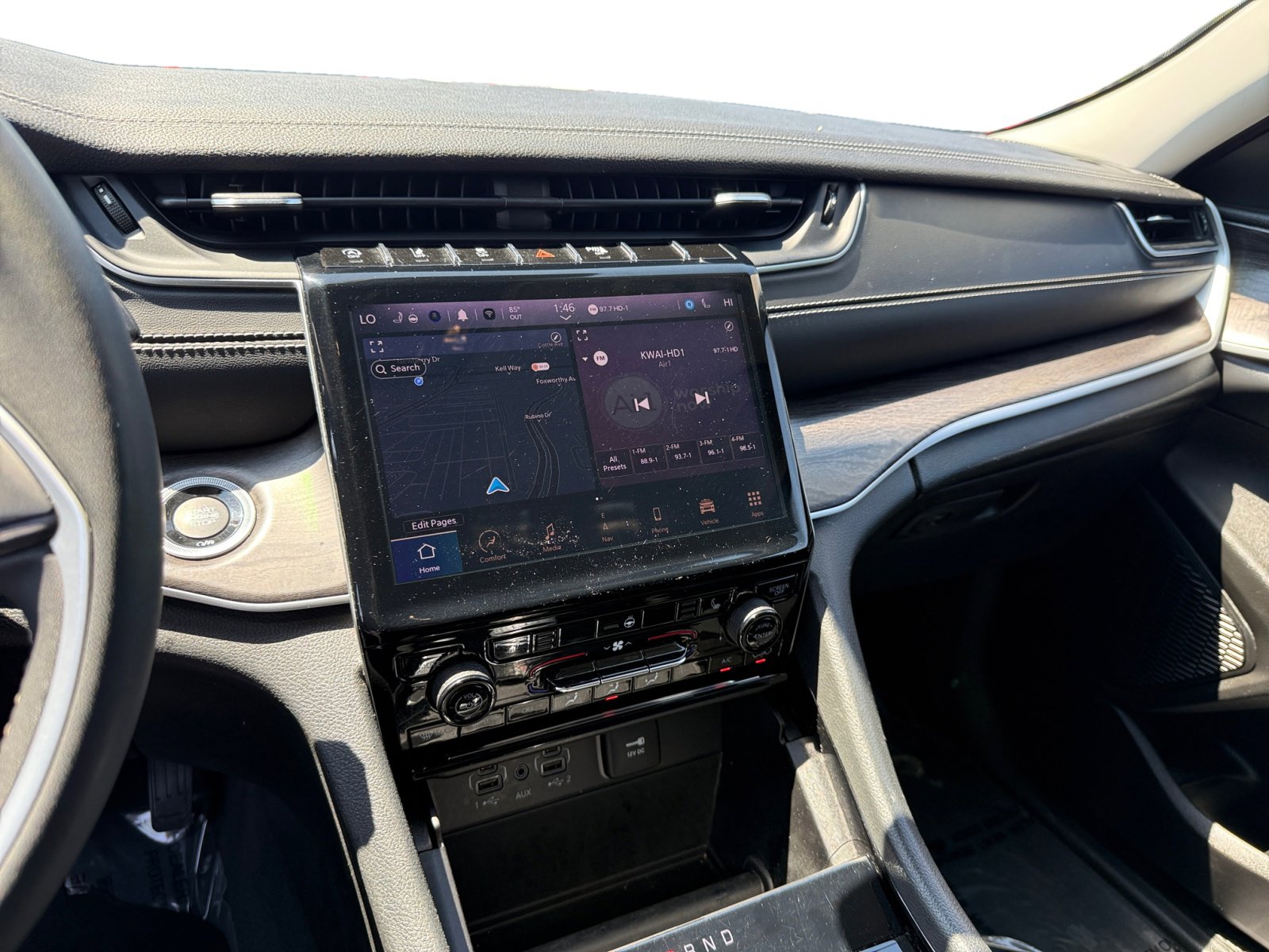2023 Jeep Grand Cherokee Limited photo 12