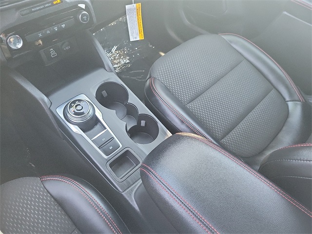 2025 Ford Escape ST-Line photo 19