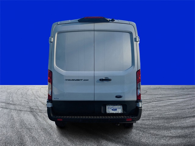 2025 Ford Transit Cargo Van photo 4