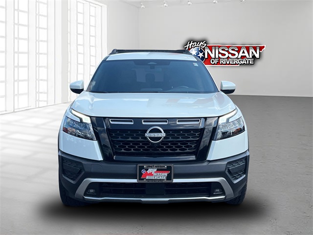 2023 Nissan Pathfinder Rock Creek photo 2