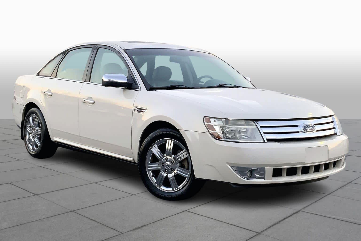 Image of Pre-Owned 2009 Ford Taurus Limited