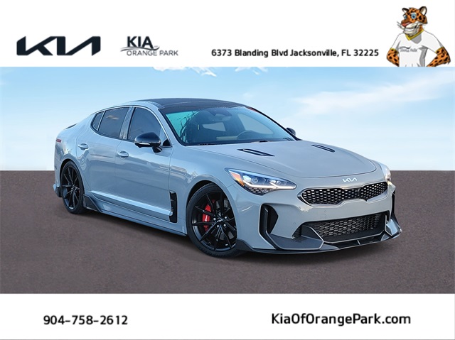 2023 Kia Stinger GT2's photo