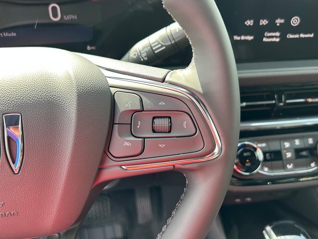2025 Buick Envista ST photo 12