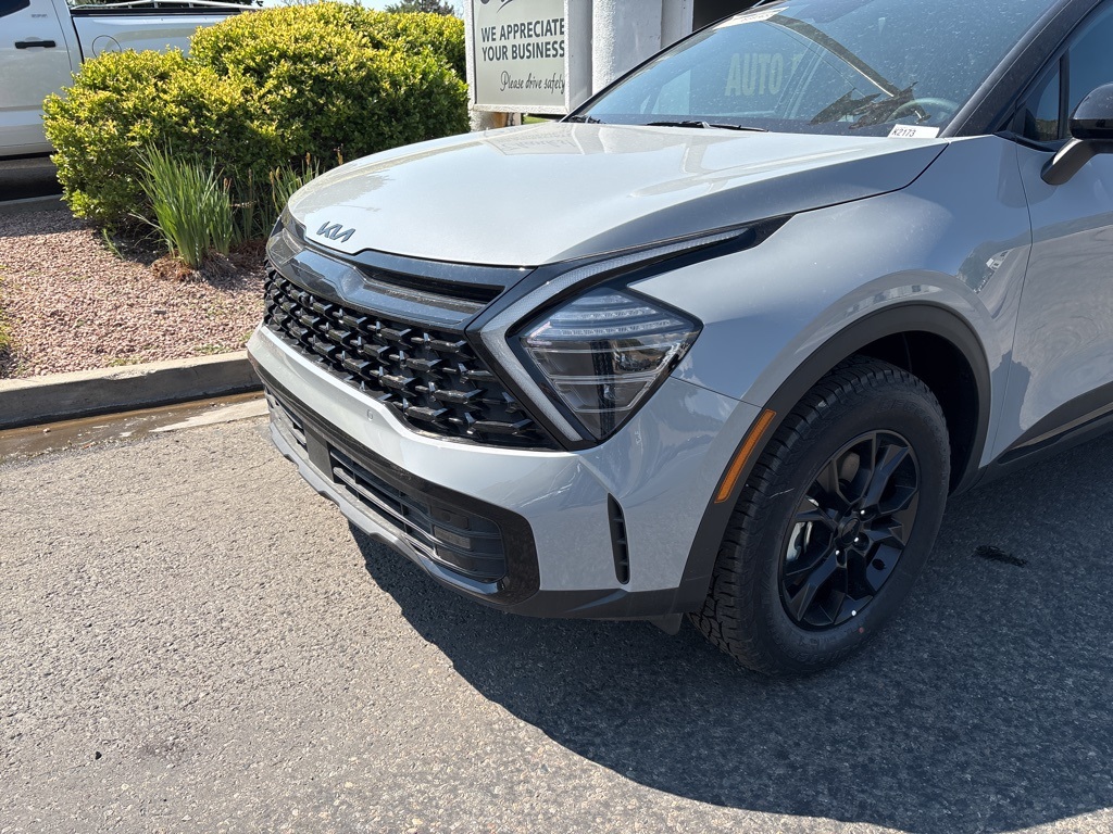2025 Kia Sportage X-Pro Prestige photo 2