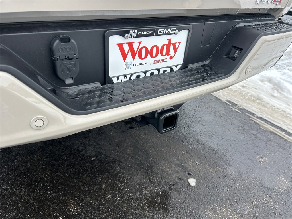 2026 GMC CANYON - Image 33