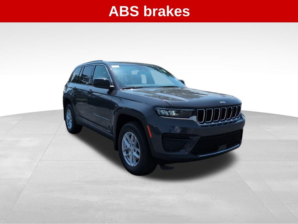2025 Jeep Grand Cherokee Laredo X photo 6
