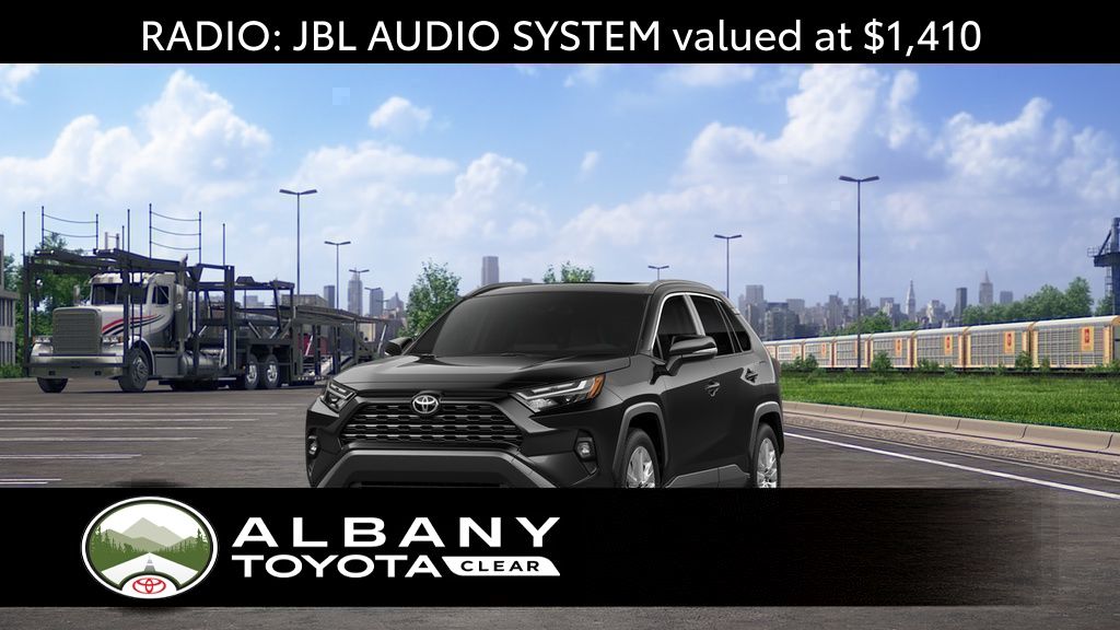 2025 Toyota RAV4 XLE Premium's photo