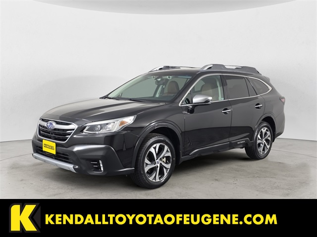 2022 Subaru Outback Touring's photo