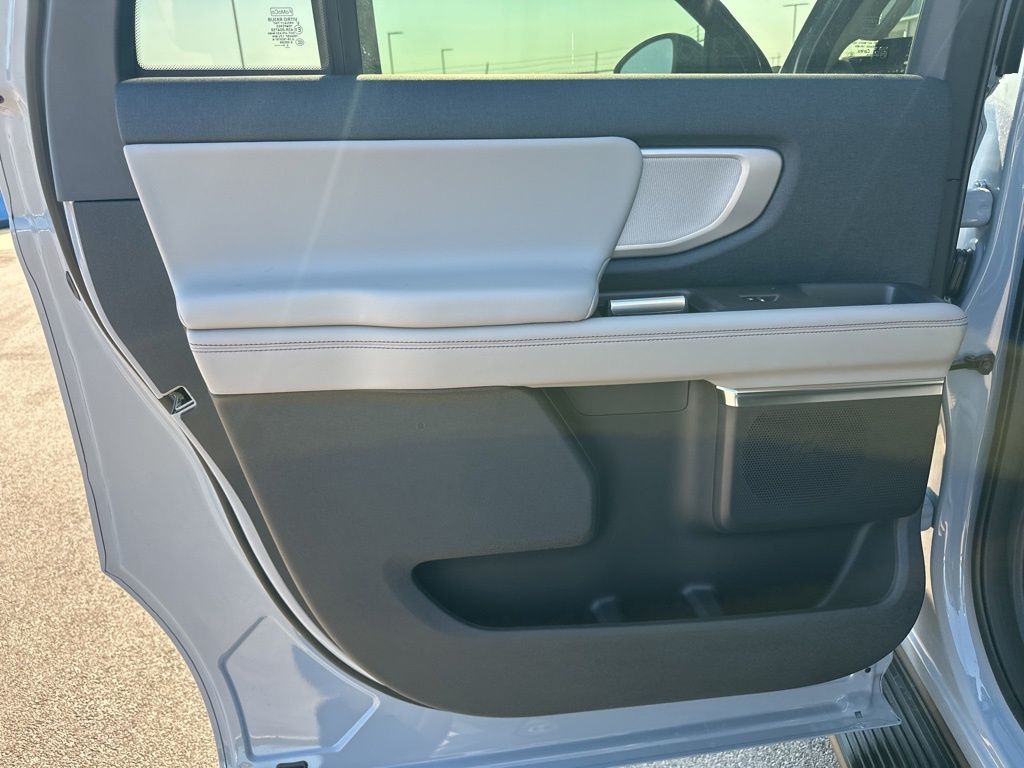 2025 Ford Expedition MAX photo 34