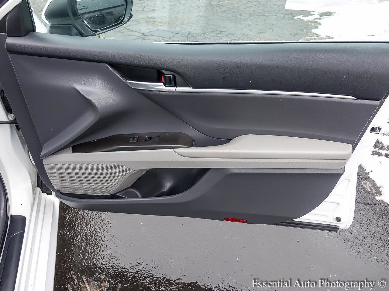 2023 TOYOTA CAMRY - Image 20