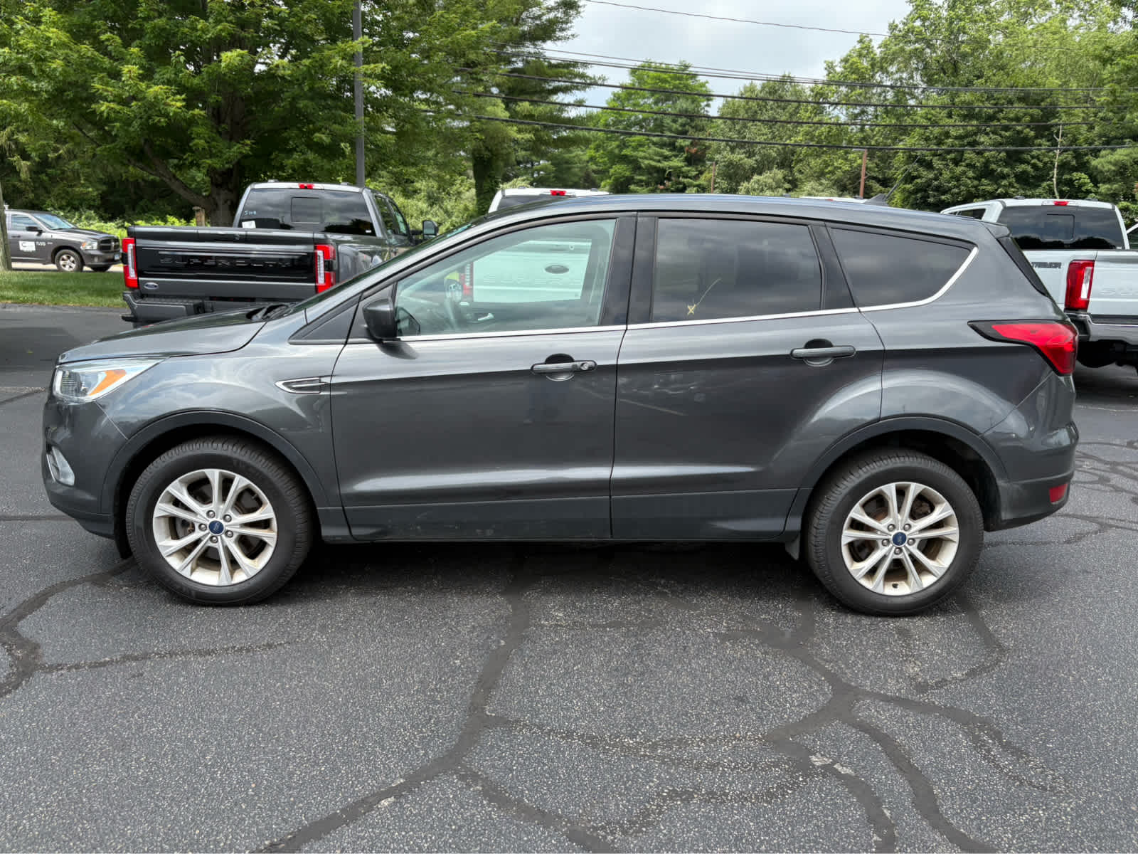 Used 2019 Ford Escape SE with VIN 1FMCU9GD7KUC43844 for sale in Litchfield, CT