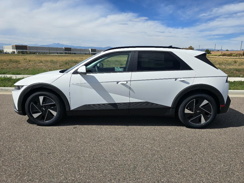 2025 Hyundai Ioniq 5 SEL photo 2