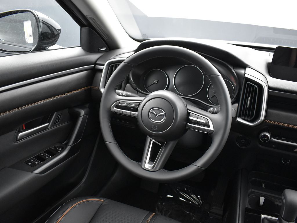 2025 Mazda CX-50 Premium photo 13