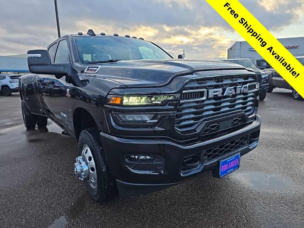 2026 RAM Ram 3500 Pickup Big Horn's photo