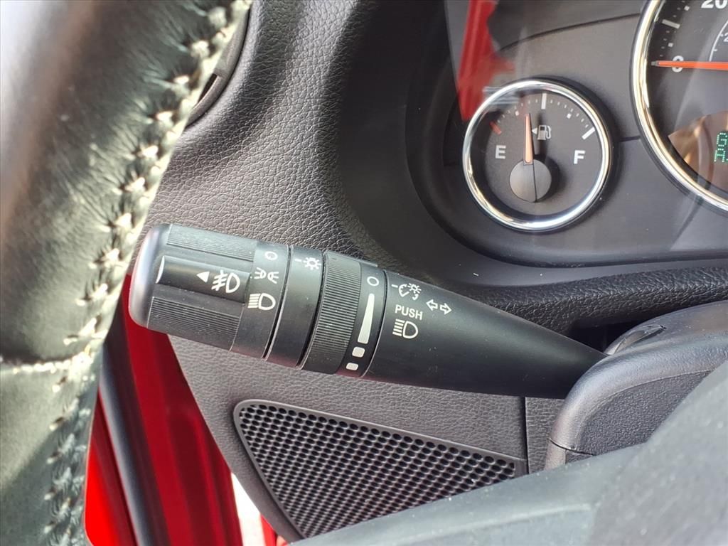 2016 JEEP WRANGLER - Image 10