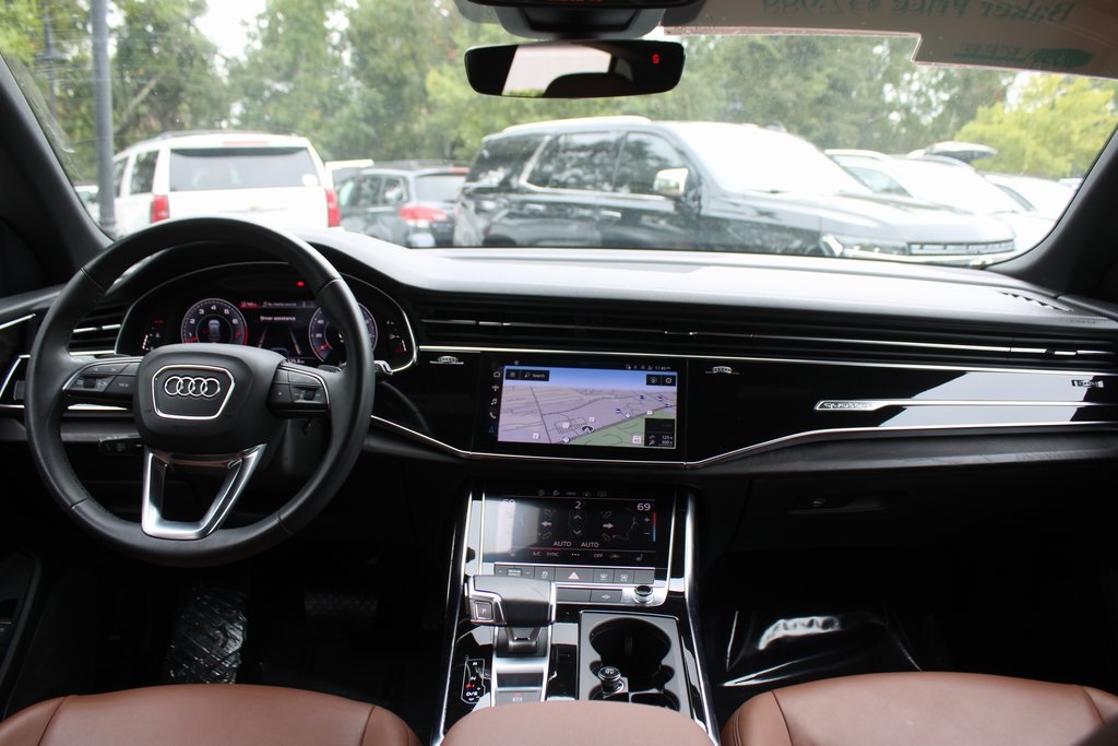 2023 Audi Q8 Premium 55 photo 24