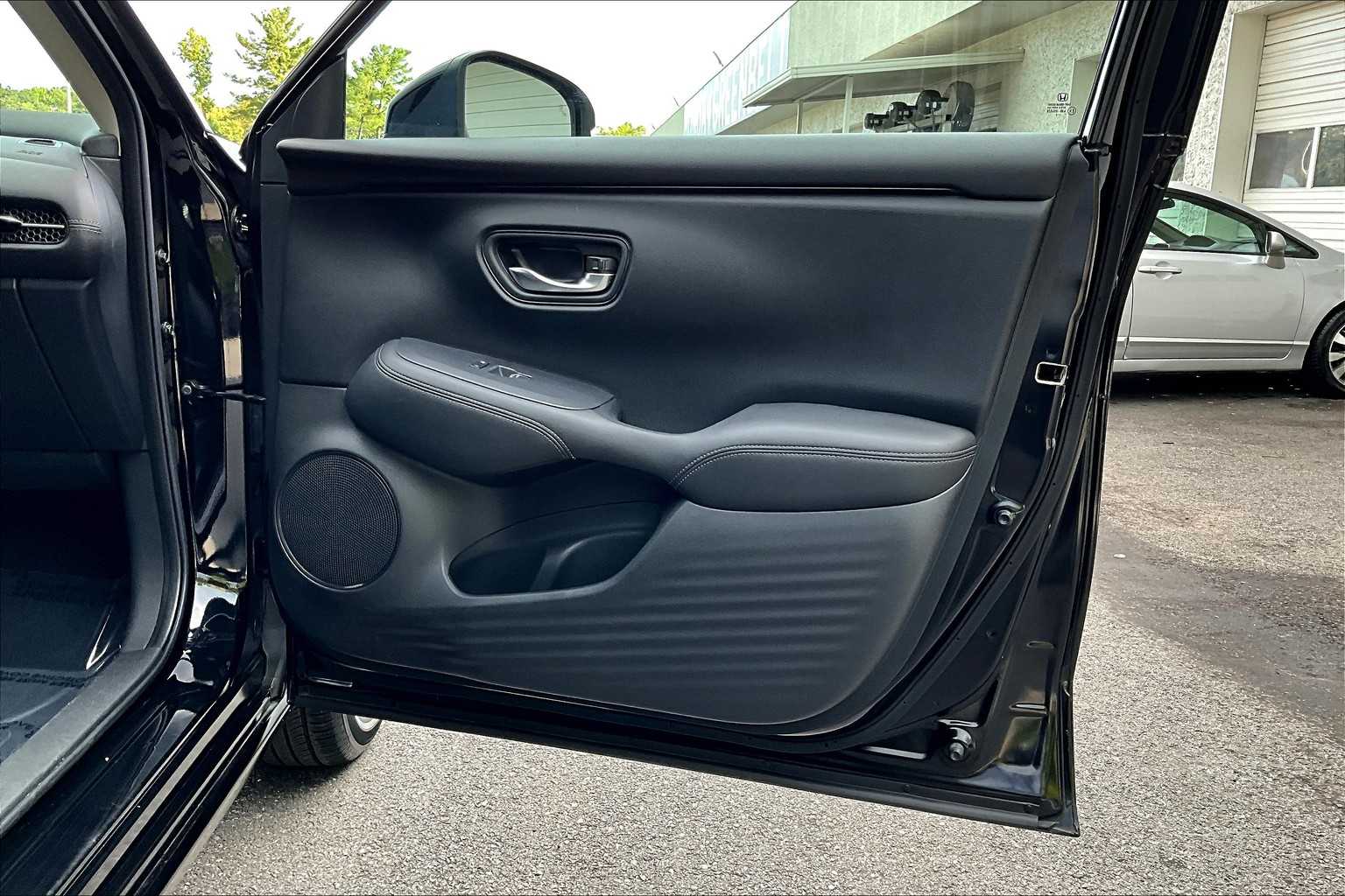 2023 Honda HR-V EX-L photo 42
