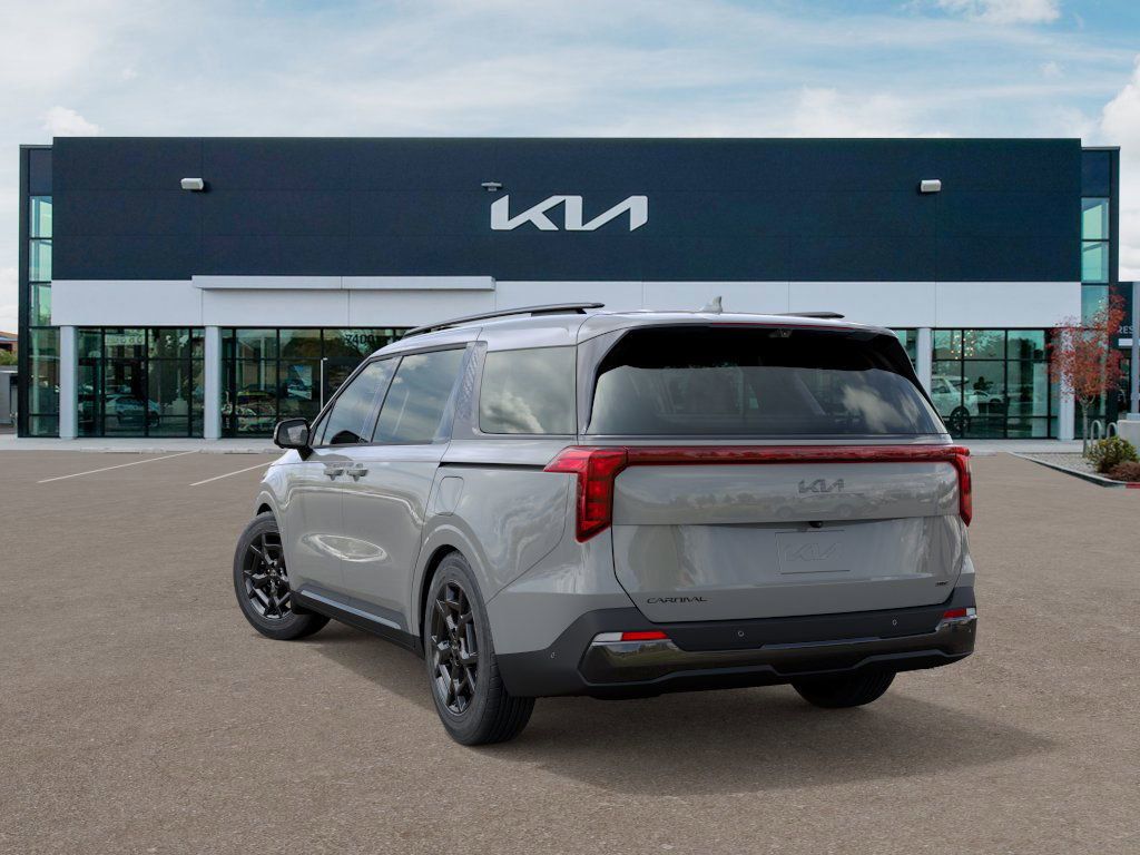 2026 Kia Carnival SX photo 2