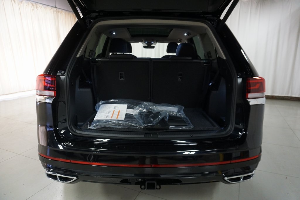 2026 Volkswagen Atlas SEL Premium R-Line photo 31
