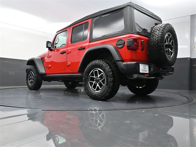 2025 Jeep Wrangler Rubicon photo 21