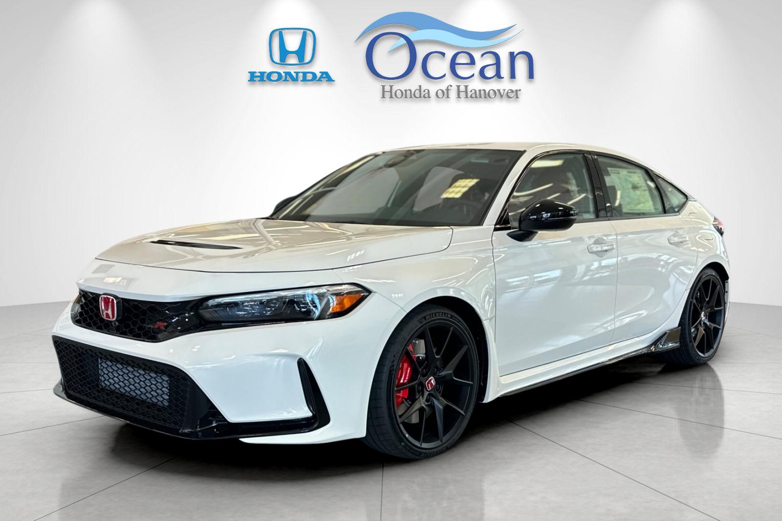 2025 Honda Civic Hatchback Type-R's photo