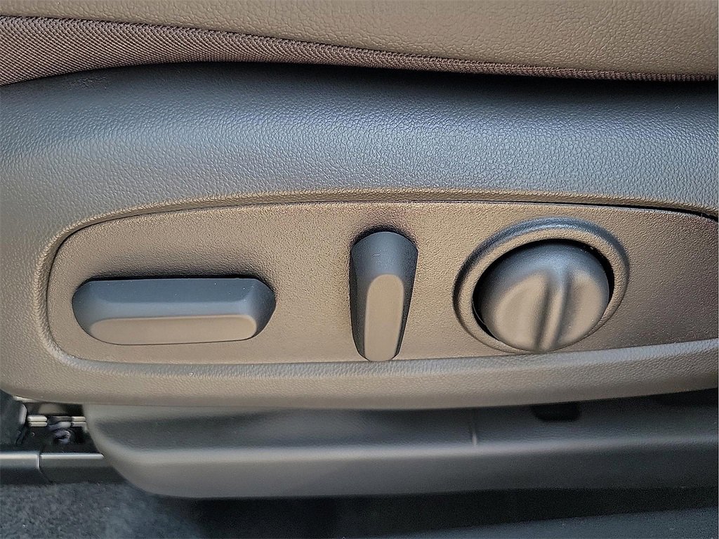 2026 Buick Encore GX Sport Touring photo 15