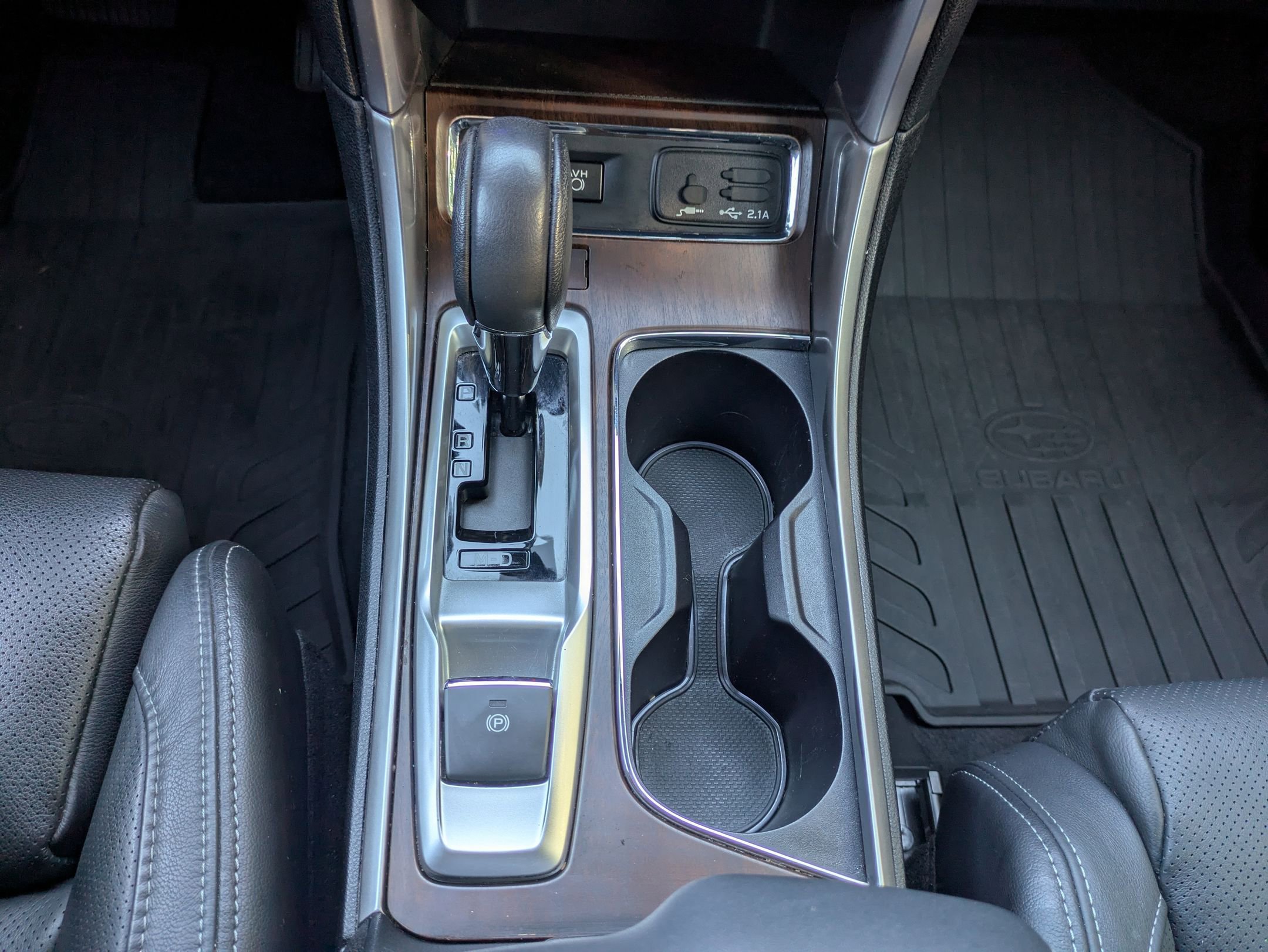 2022 Subaru Ascent Touring photo 13