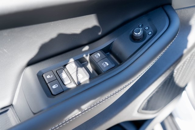 2025 Jeep Grand Cherokee Laredo X photo 4