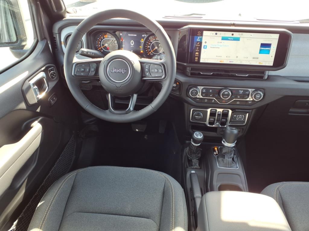 2025 Jeep Wrangler Sport S photo 3