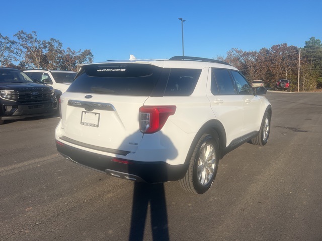 2020 Ford Explorer XLT photo 3