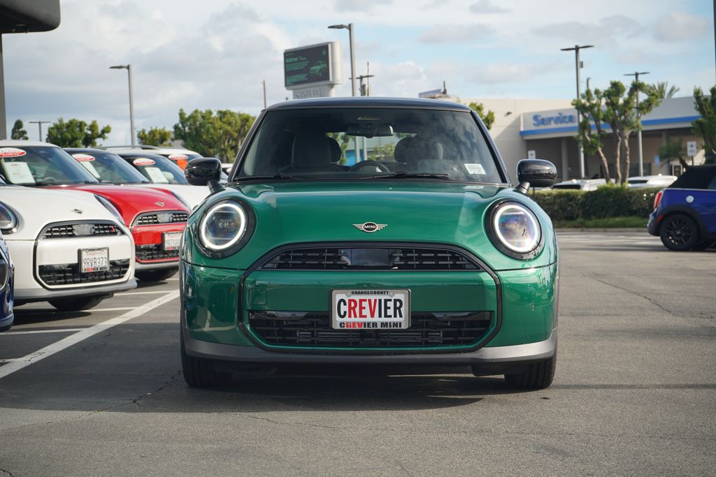 2026 Mini Cooper 2 Door Hardtop Signature photo 4
