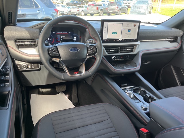 2025 Ford Explorer ST-Line photo 15