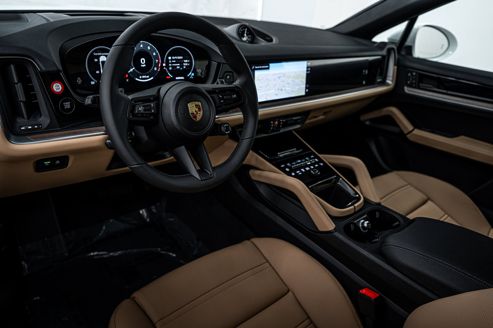 2025 Porsche Cayenne photo 4