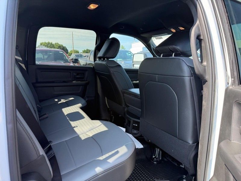 2025 Ram 2500 Tradesman photo 6