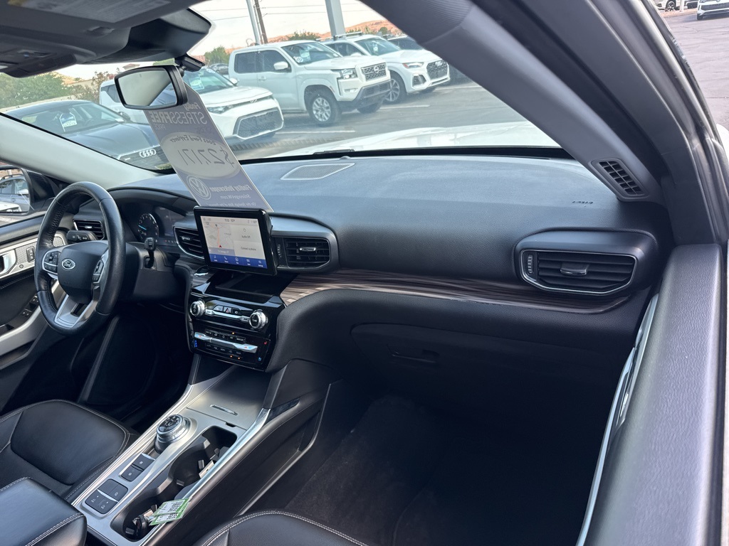 2022 Ford Explorer Limited photo 7