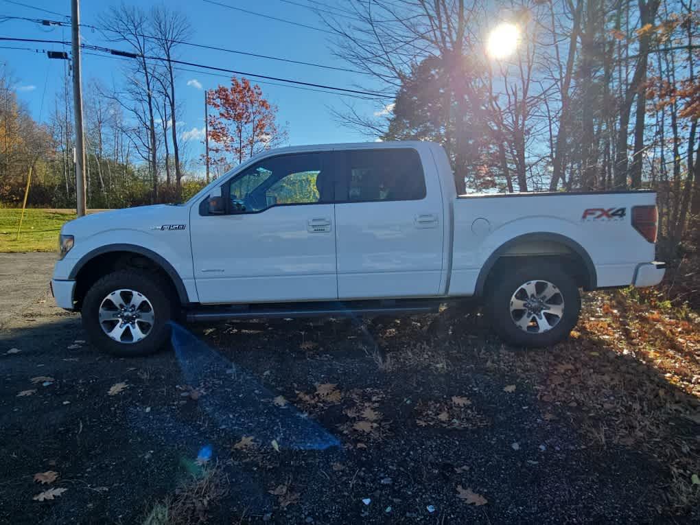 2013 Ford F-150 FX4 photo 2