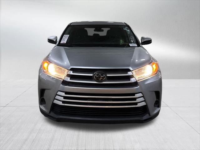 Certified 2018 Toyota Highlander LE with VIN 5TDBZRFHXJS836591 for sale in Golden Valley, Minnesota