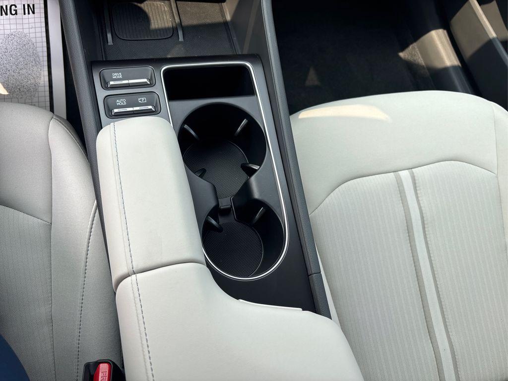 2024 Hyundai Sonata Hybrid SEL photo 13
