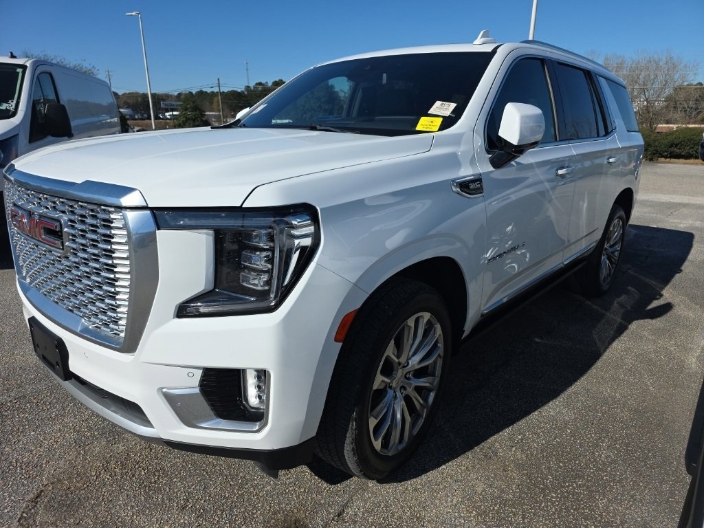 2023 GMC Yukon Denali's photo