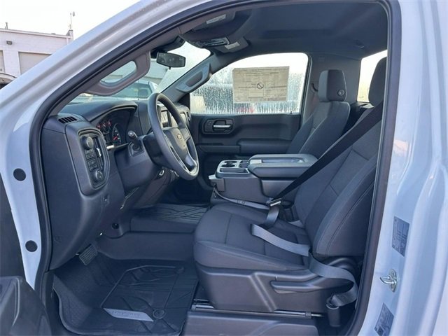 2026 Chevrolet Silverado 1500 photo 4