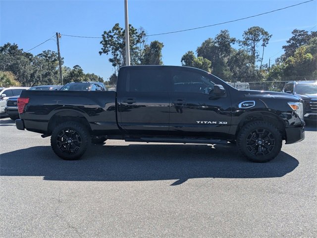 2021 Nissan Titan S photo 2
