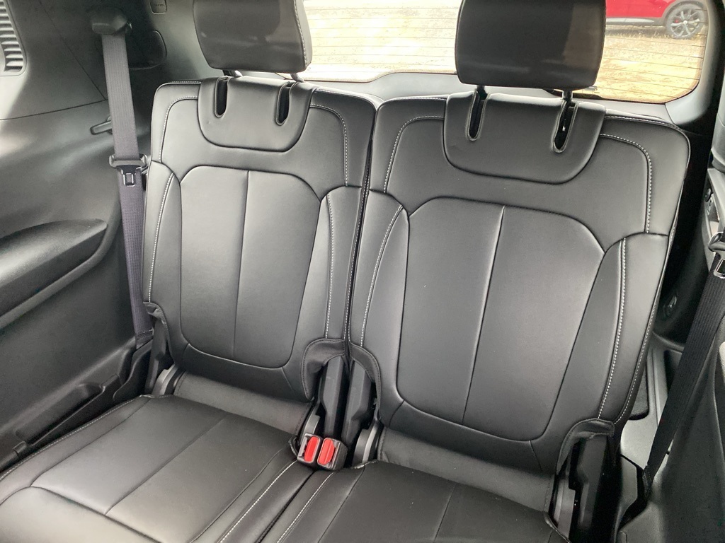 2025 Jeep Grand Cherokee Limited photo 16