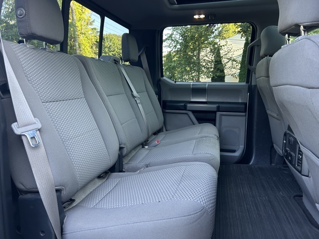 2017 Ford F-150 XLT photo 37