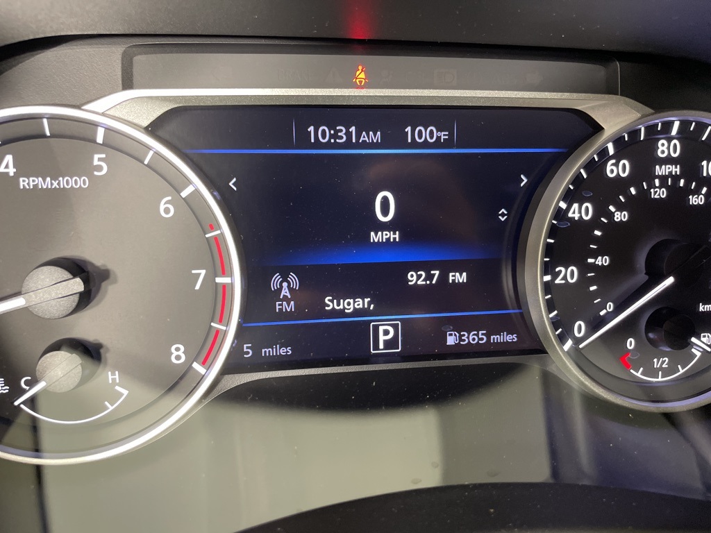 2025 Nissan Sentra SV photo 22