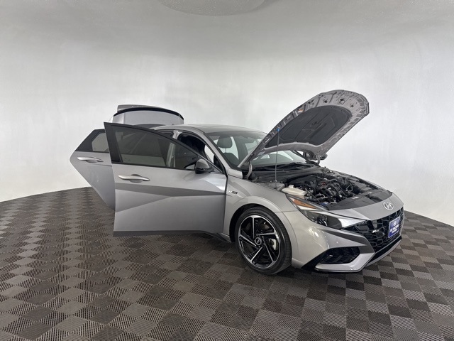 2023 Hyundai Elantra N Line photo 8