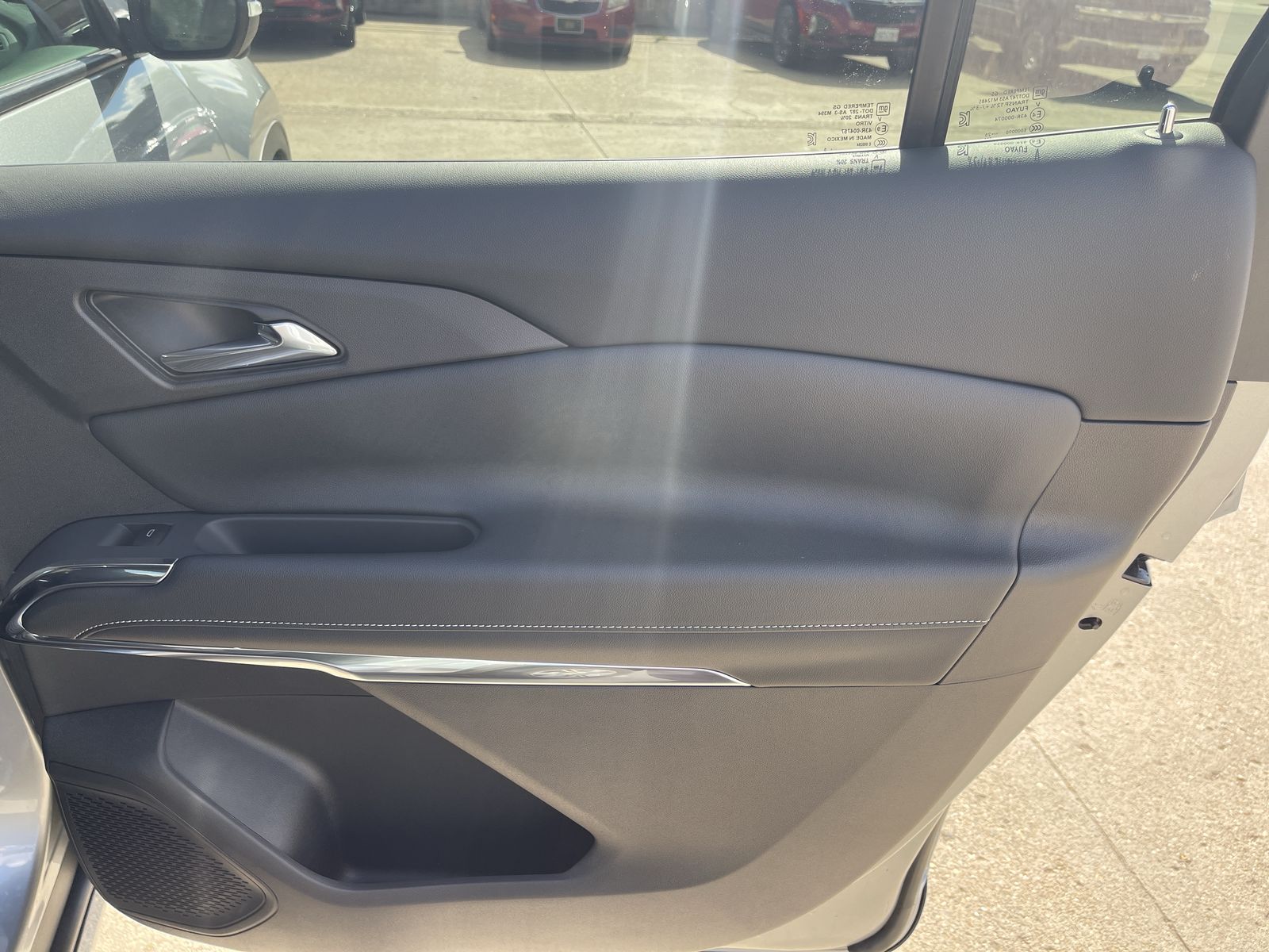 2026 Chevrolet Traverse photo 6