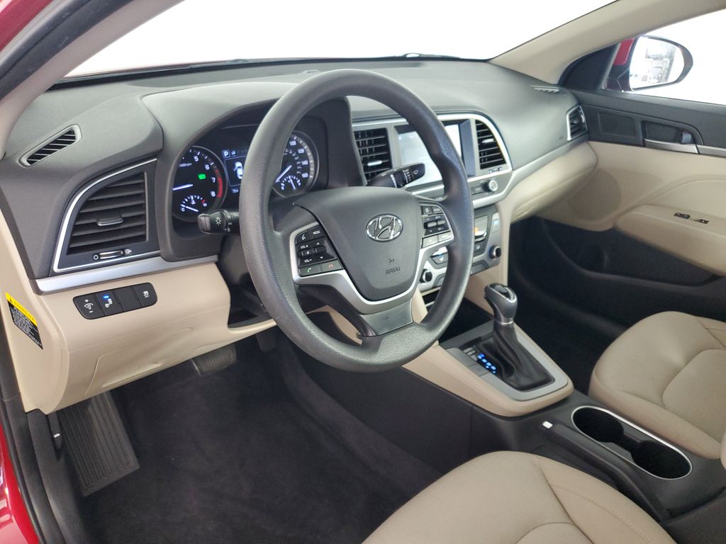 2018 Hyundai Elantra SEL photo 11